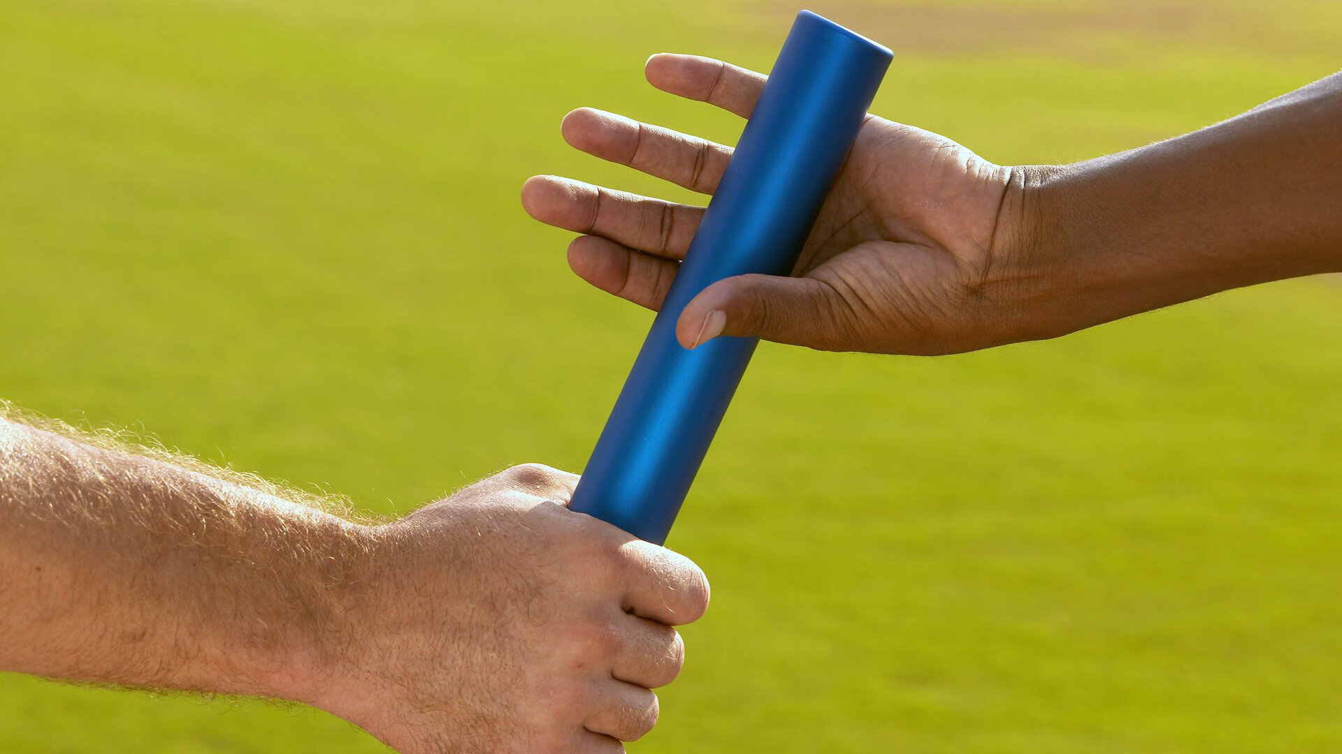 “生死瞬间：赛场紧急救援背后的奇迹”，生死时速紧急救护纪录片